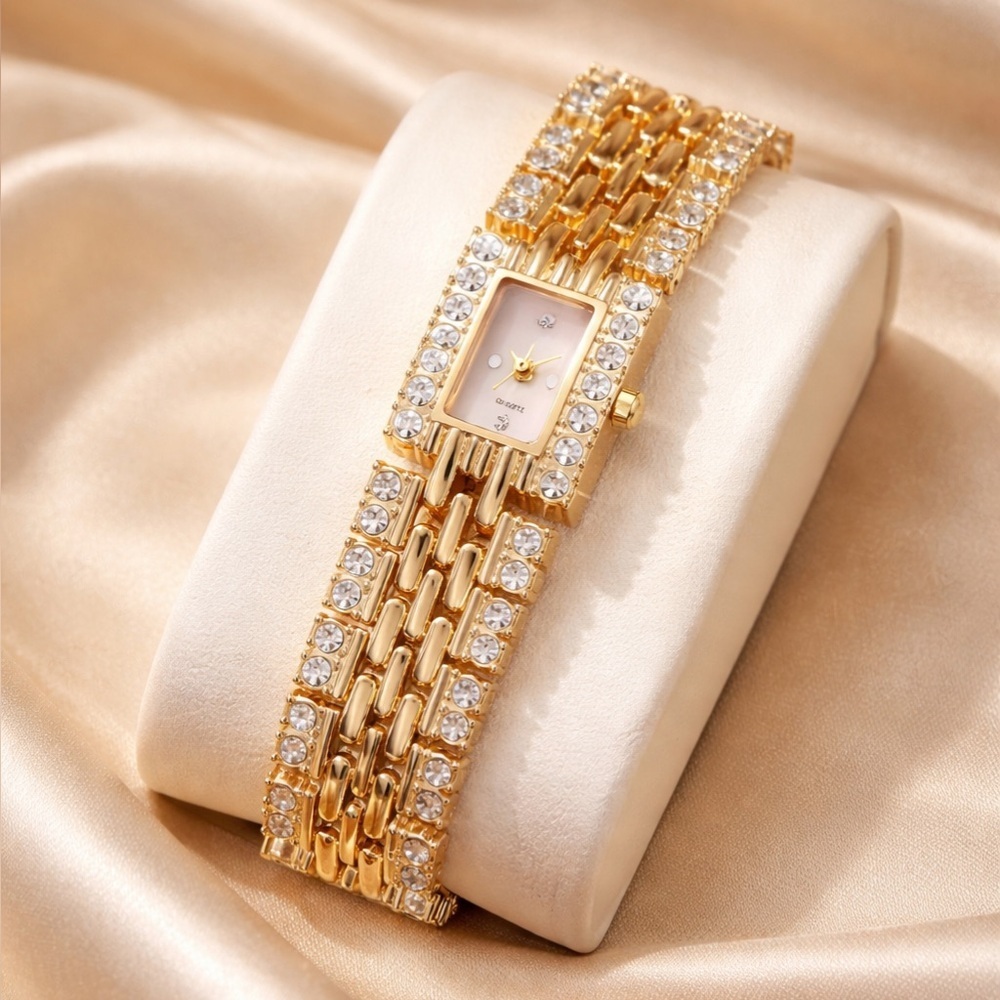 Classic Elegance Gold Crystal Watch – Bracelet Timepiece